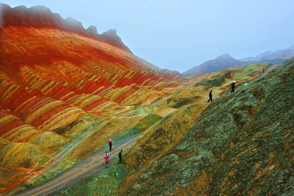 Цветные скалы, Китай